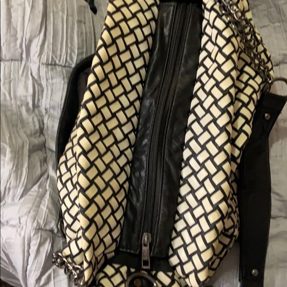 Purse - Picture 6 of 7